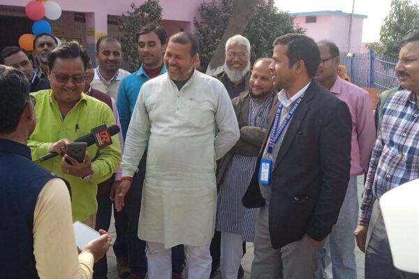 Bihar news : गढ़वा भोगाड़ी में तिथि भोज कार्यक्रम संपन्न, डीईओ ने दिया गुणवत्तापूर्ण शिक्षा और शत-प्रतिशत मध्याह्न भोजन का संदेश